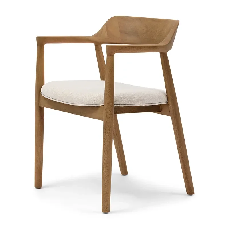 Puglia tuoli käsinojilla