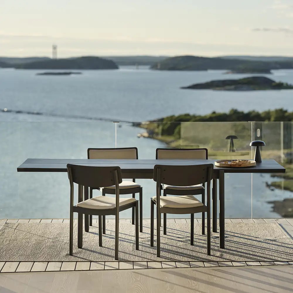 B45 Ruokapöytä 250x92 cm Vaaleanharmaa