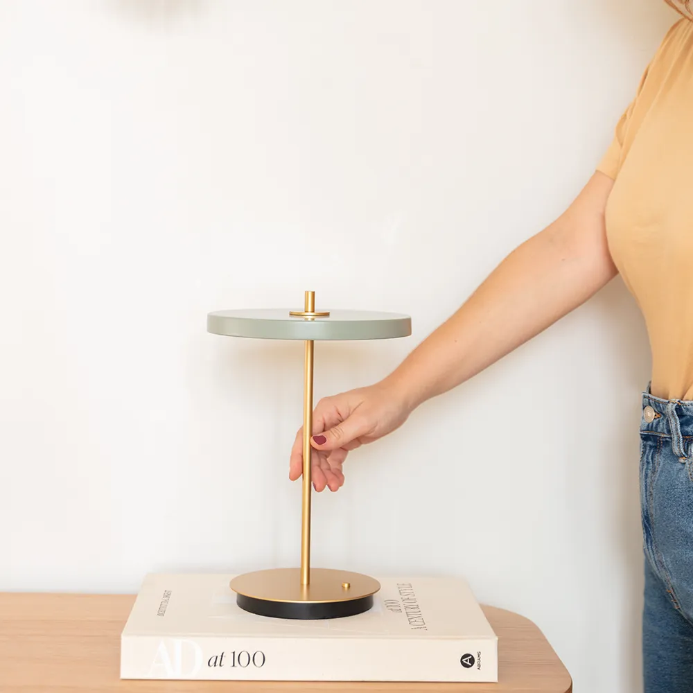 Asteria Move Kannettava valaisin Nuance Olive