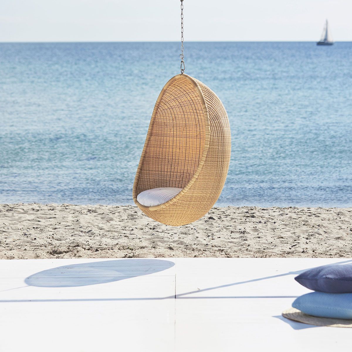 Jalusta Hanging Egg Chair 