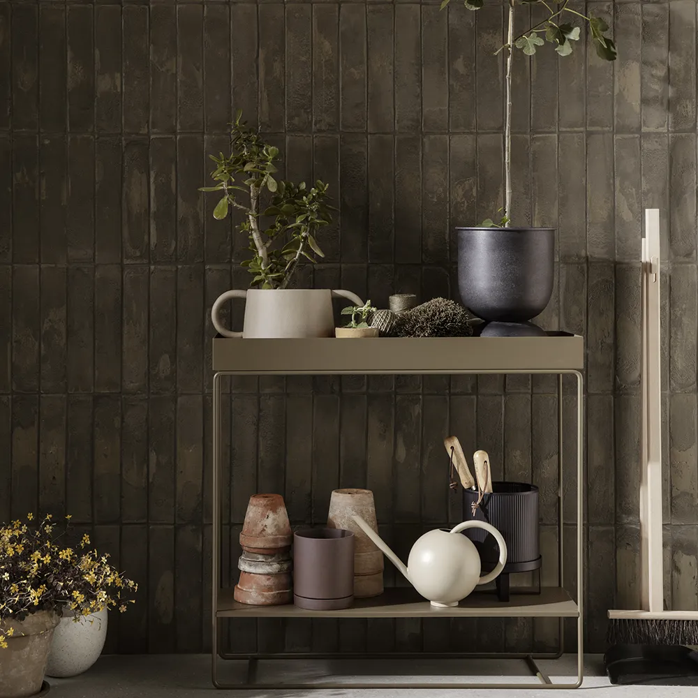 Hourglass Ruukku Extra Small Black