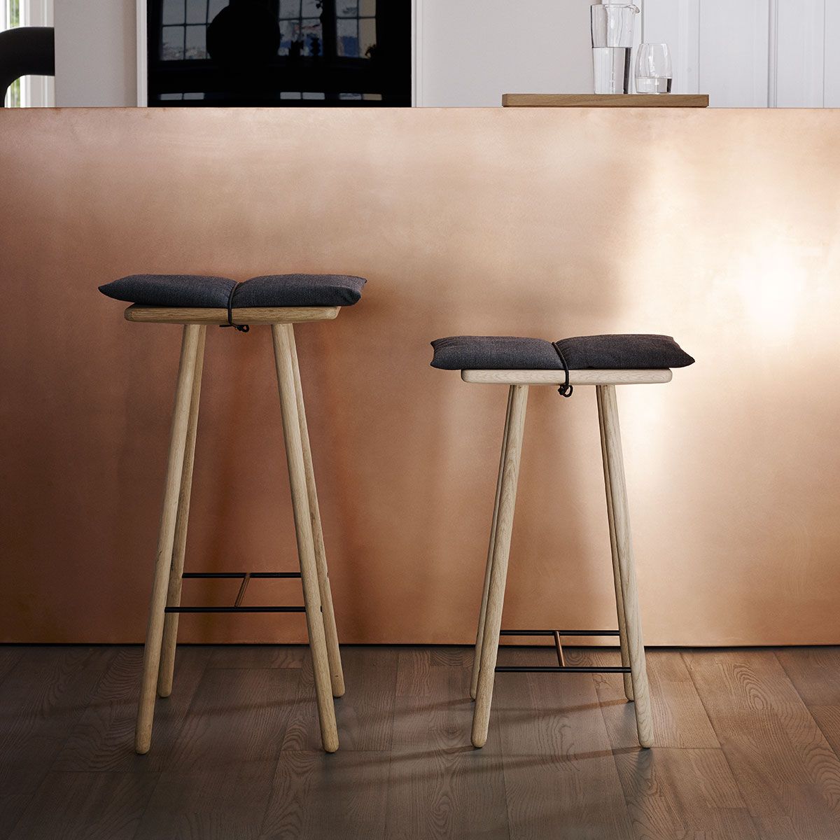 Georg baarituoli matala tammi