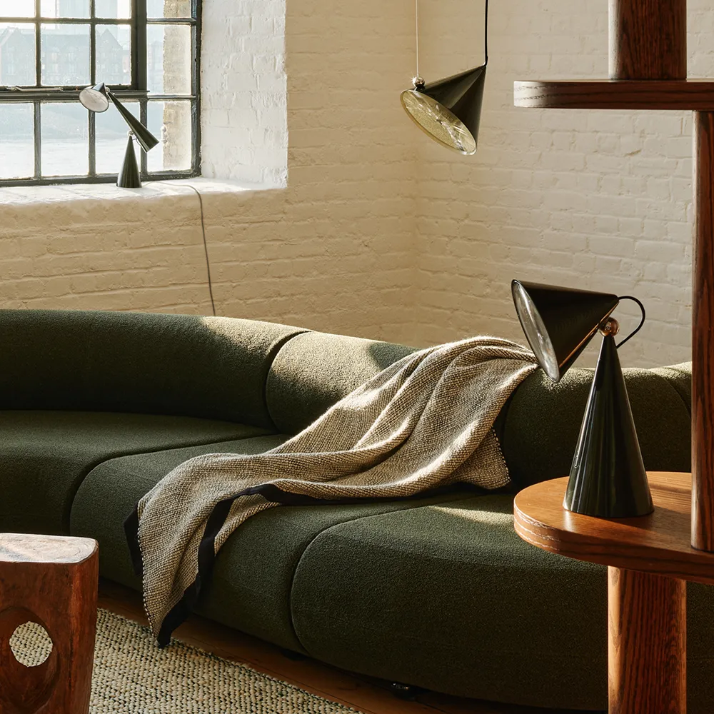 Pose Portable Kelp LED