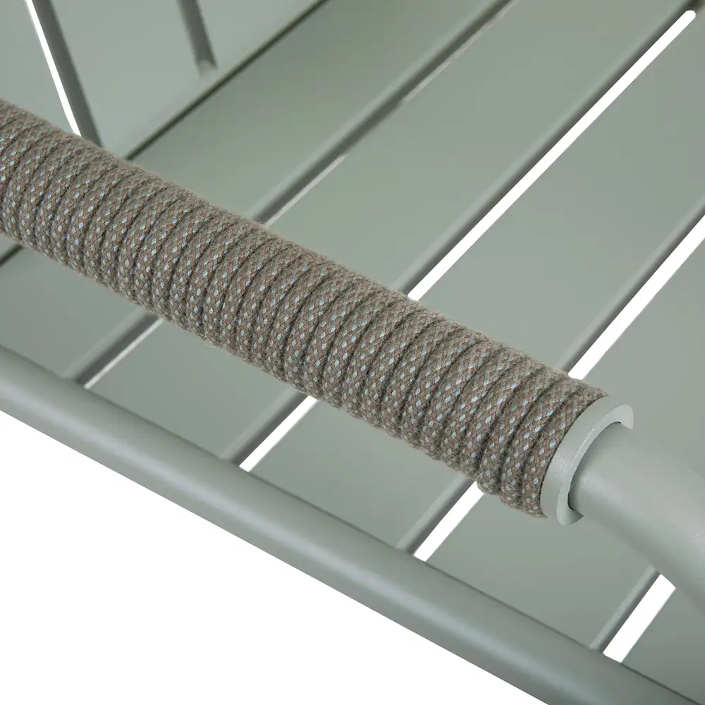 Innes käsinojallinen tuoli dusty green Brafab