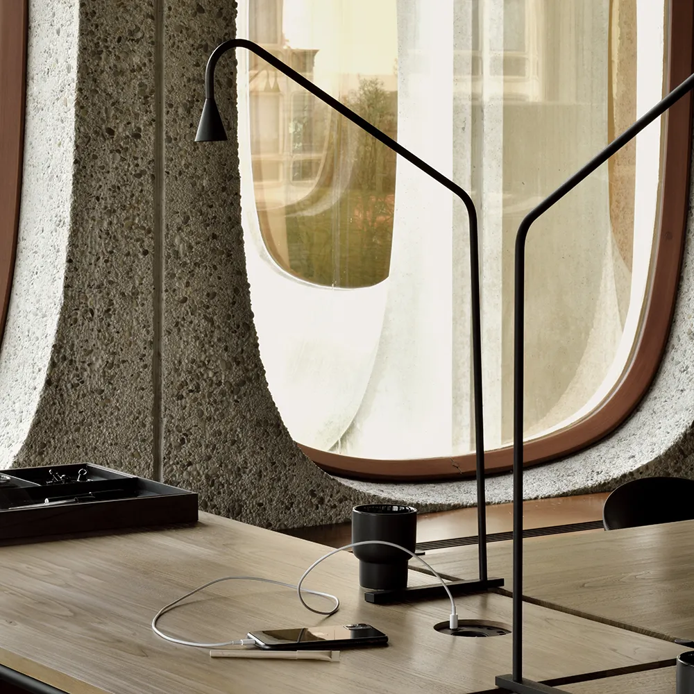 Pöytäjärjestäjä pähkinä 33x33 cm