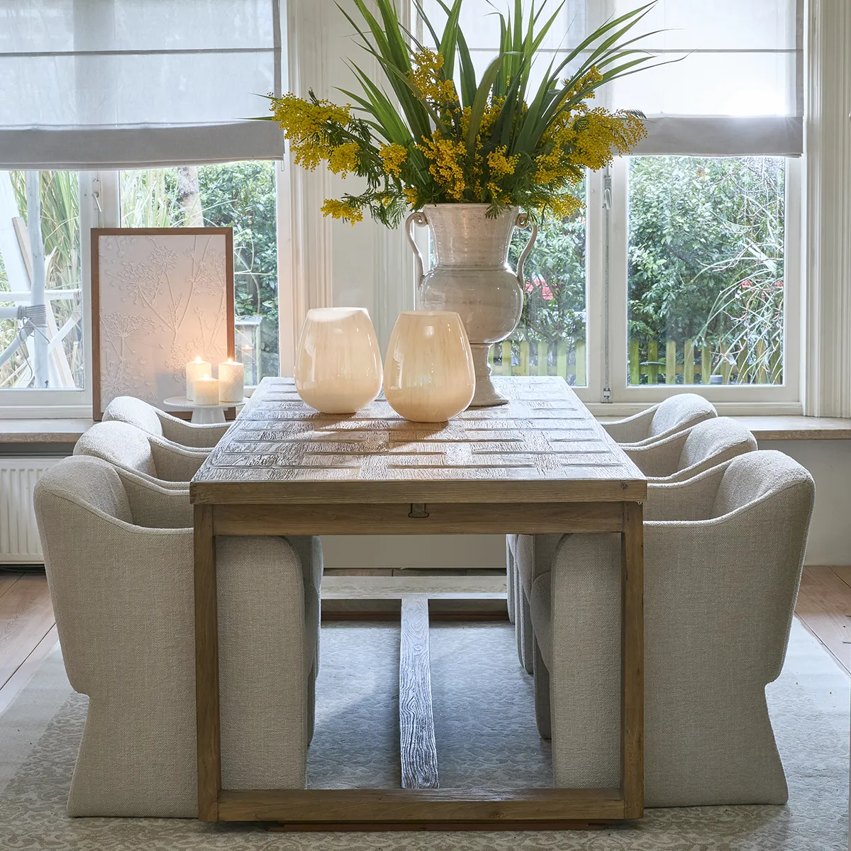 Käsinojallinen tuoli Napoli Beige