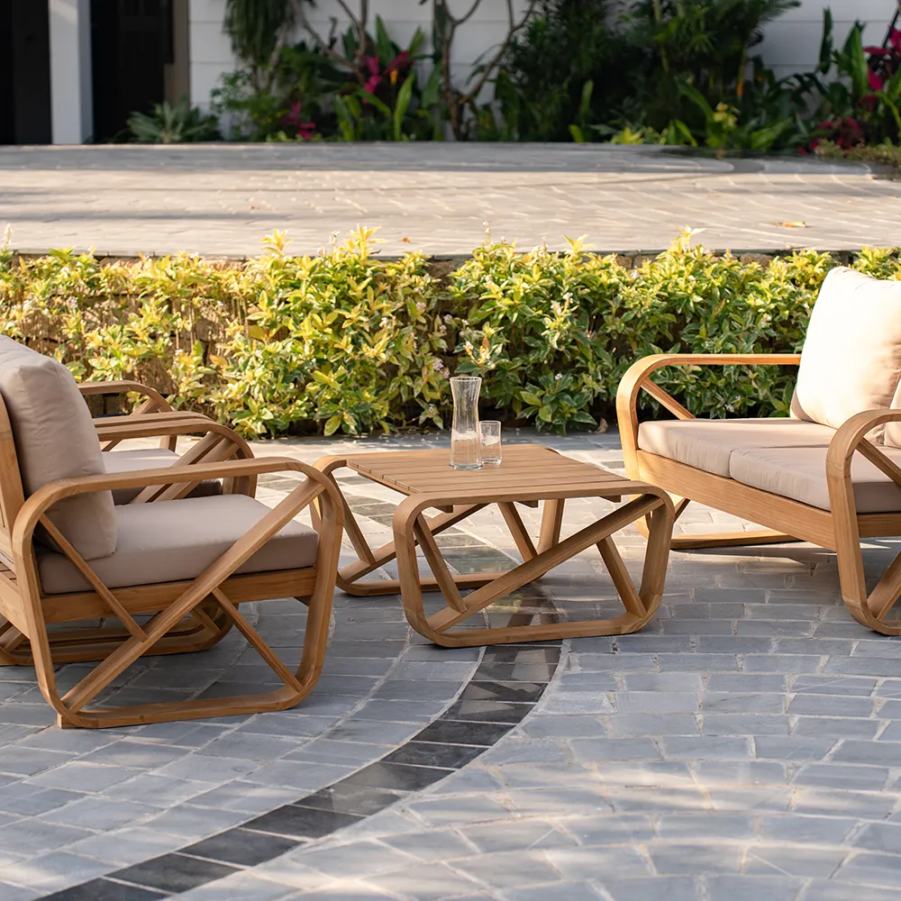 Bålamöllan lounge-tuoli sis. tyynyt musta