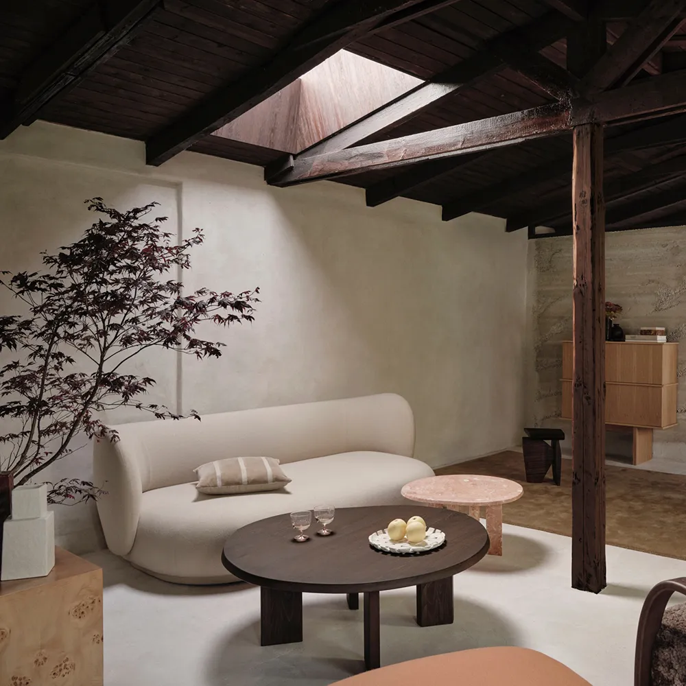 Tarn Sohvapöytä  - Dark Stained Beech