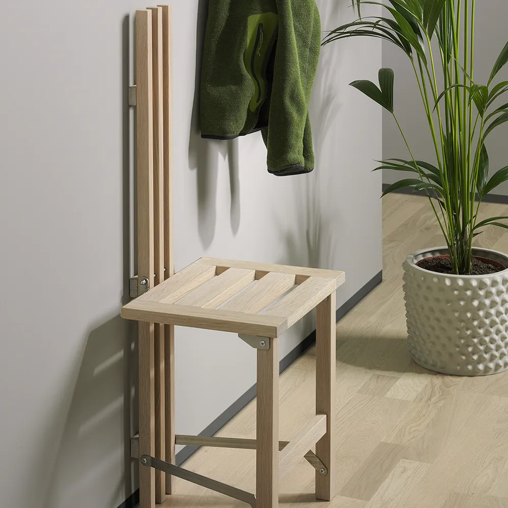 Nadja seinätuoli musta tammea