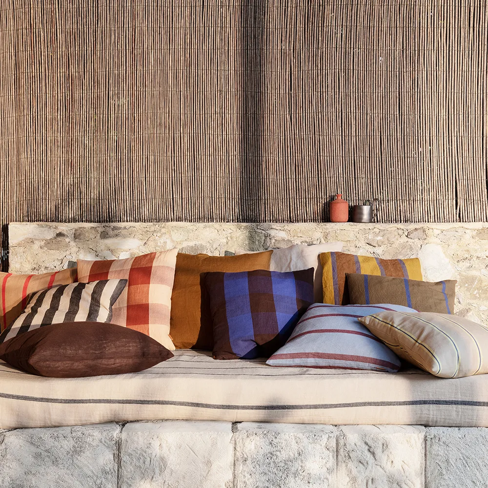 Grand Koristetyyny - Lime/Bright Blue/Choco