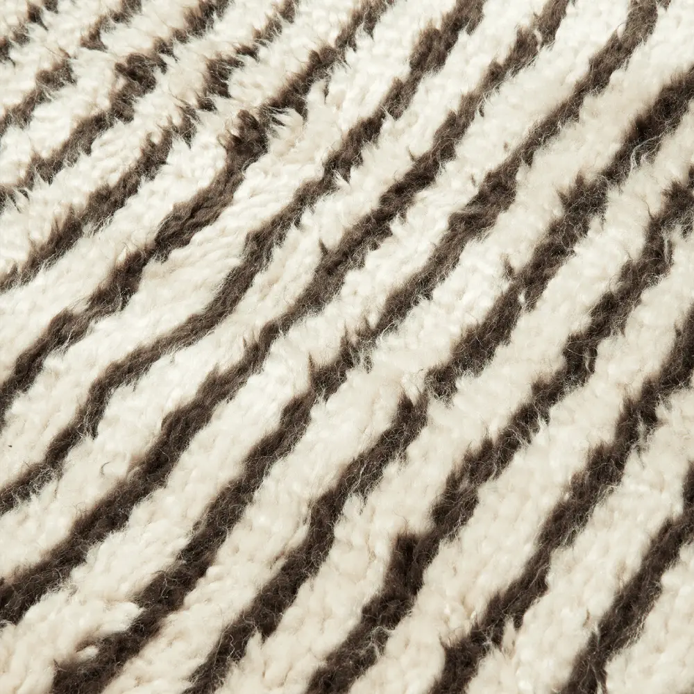 Kami Solmittu Matto 120x180 cm - Luonnonvalkoinen/Kahvi