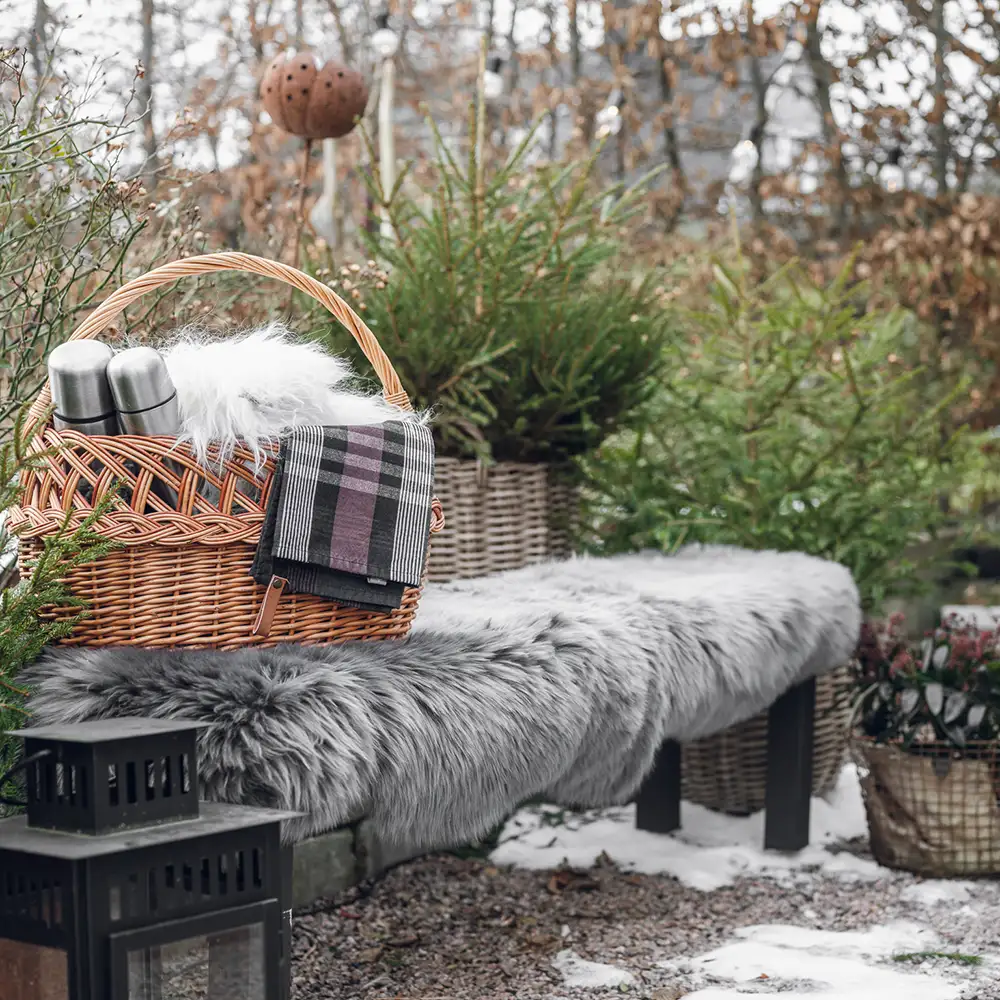 Gently Lampaannahka 60x180 cm Light Grey