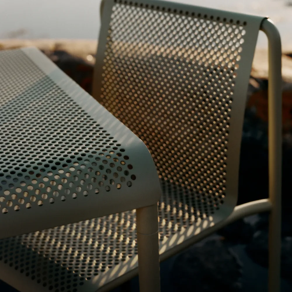 Dapple Ruokapöytä 80x80 cm Cashmere