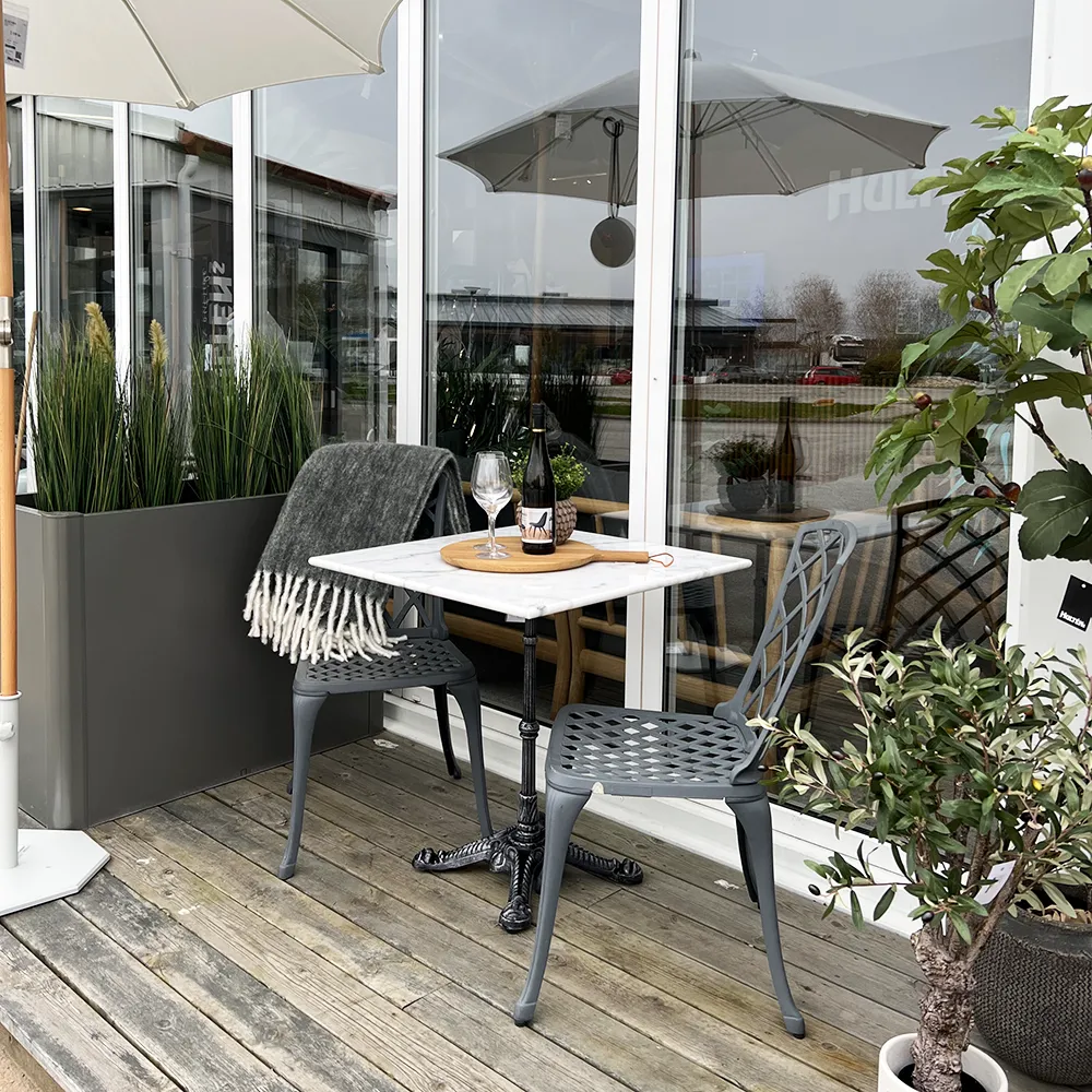 Loire marmoripöytä 70x70 cm valkoinen