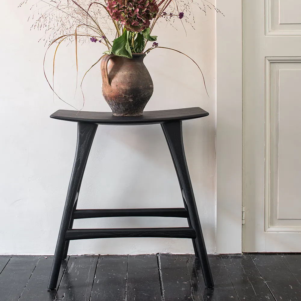 Osso Baarijakkara Low Musta lakattu tammi