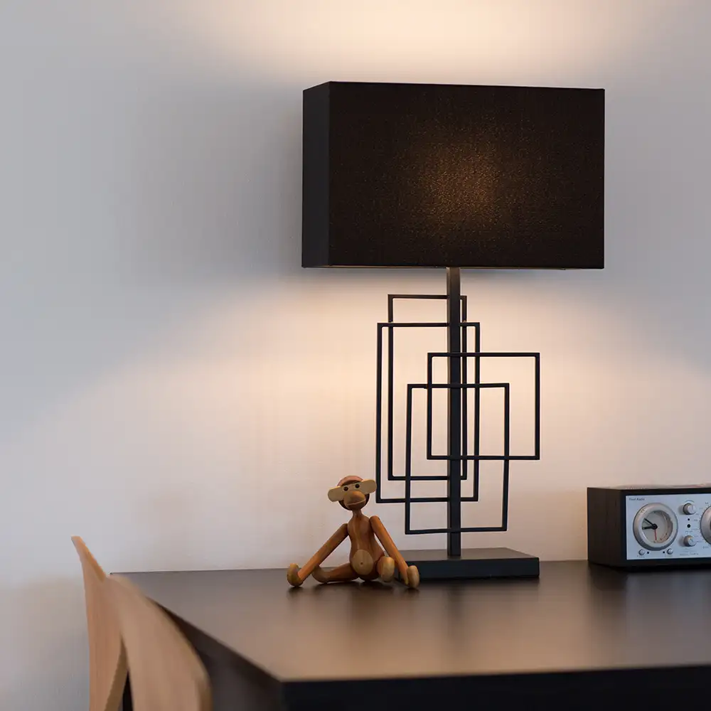 Paragon Pöytälamppu 69 cm Musta