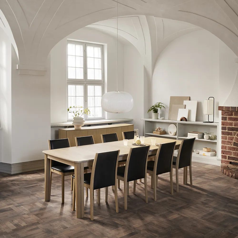 Sm810 Ruokailutuoli luokan 1 kankaalla 