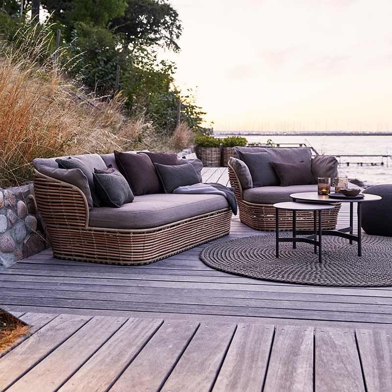 lounge-nojatuoli Basket Natural Konstrotting sis. Ljust rottinki-Line Airtouch tyynysetit