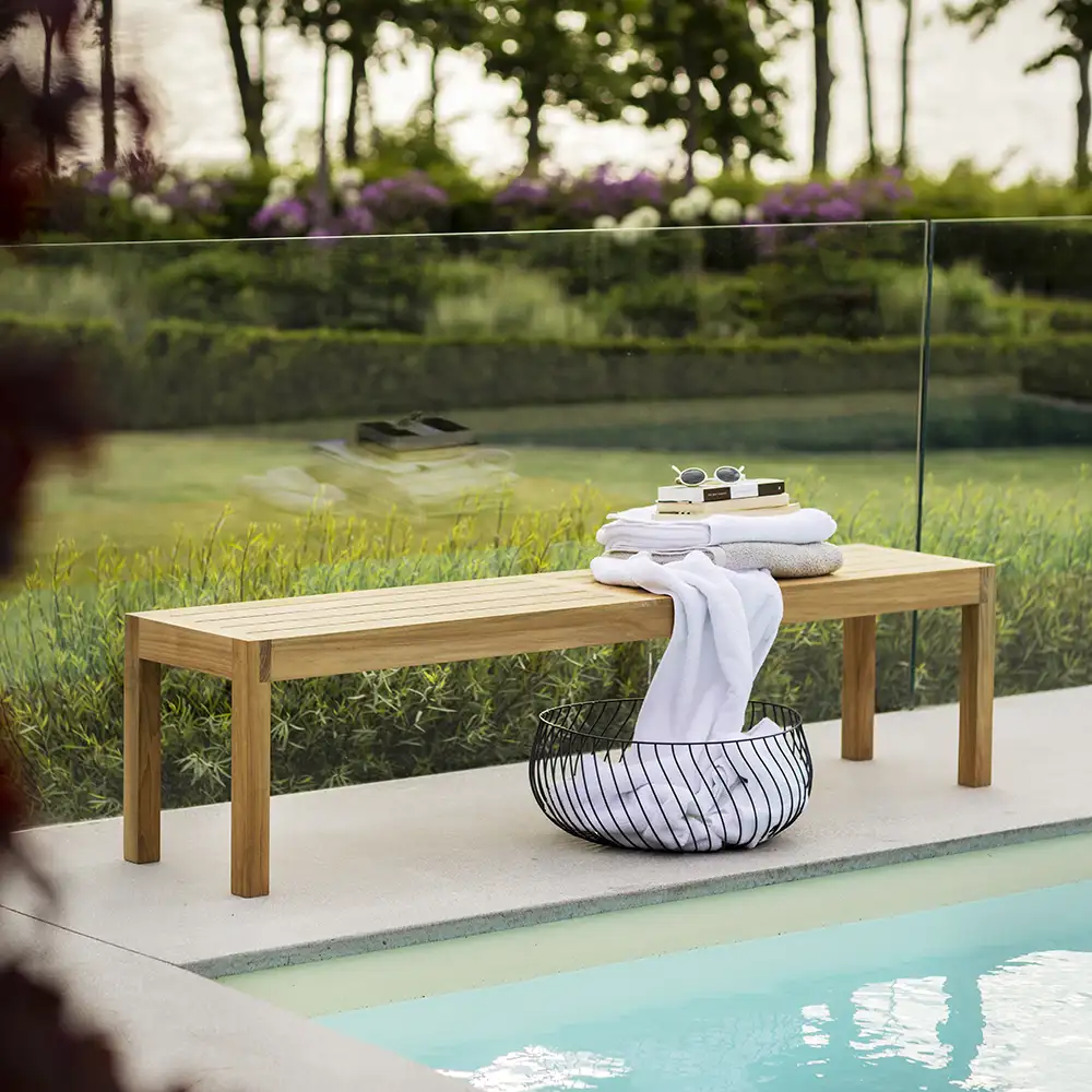 Laknäs penkki Tiikki