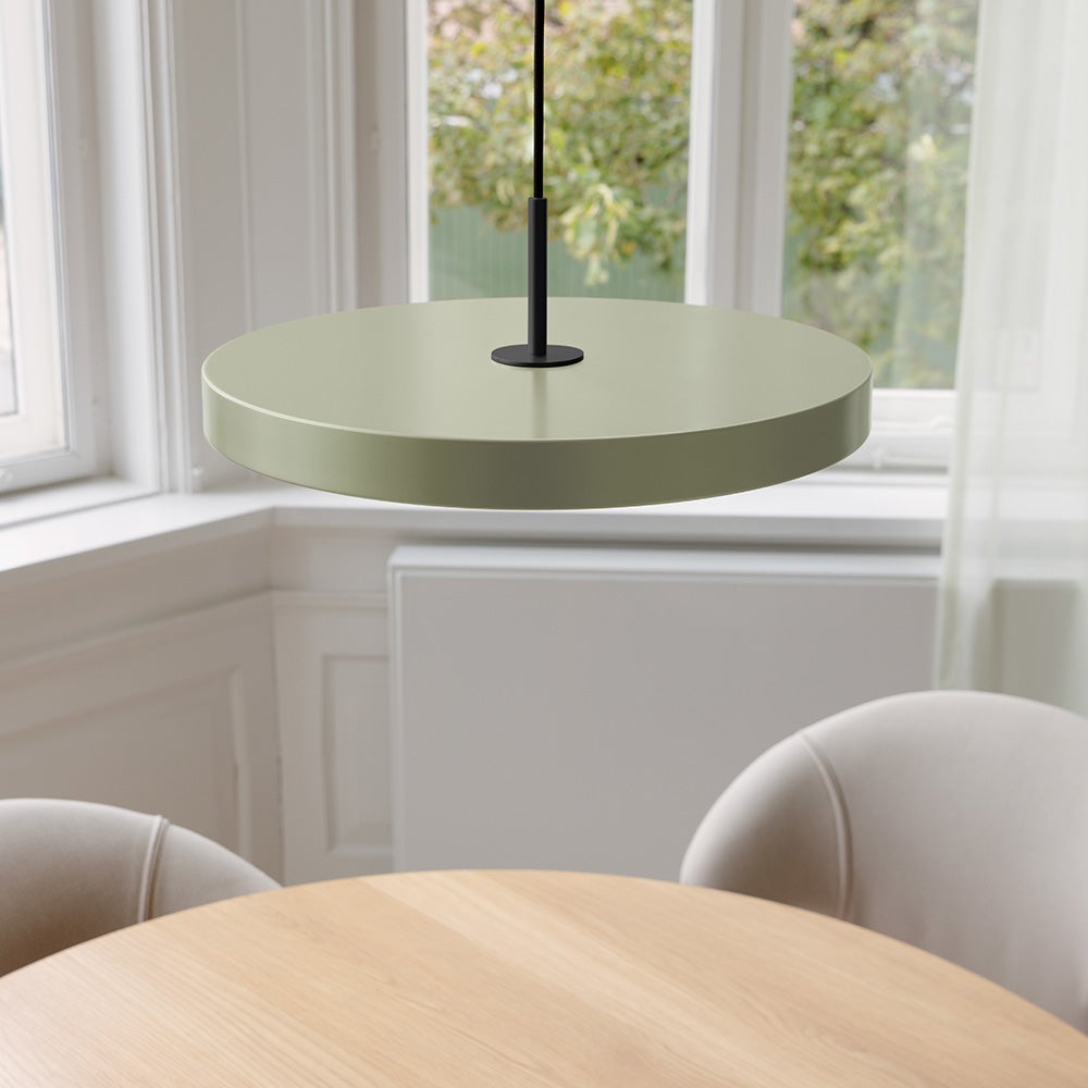 Asteria keskikokoinen kattovalaisin Ø43 cm Nuance Olive/musta