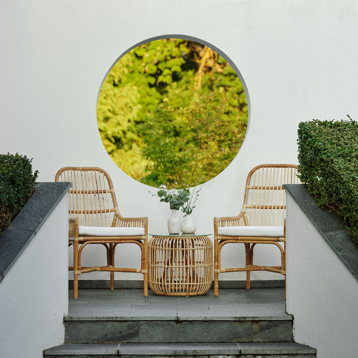 Vallda ruokapöydän tuoli pehmusteella Brafab