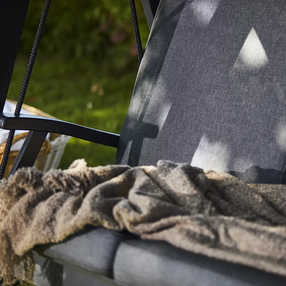 Aspö pihakeinu harmaa/harmaa 