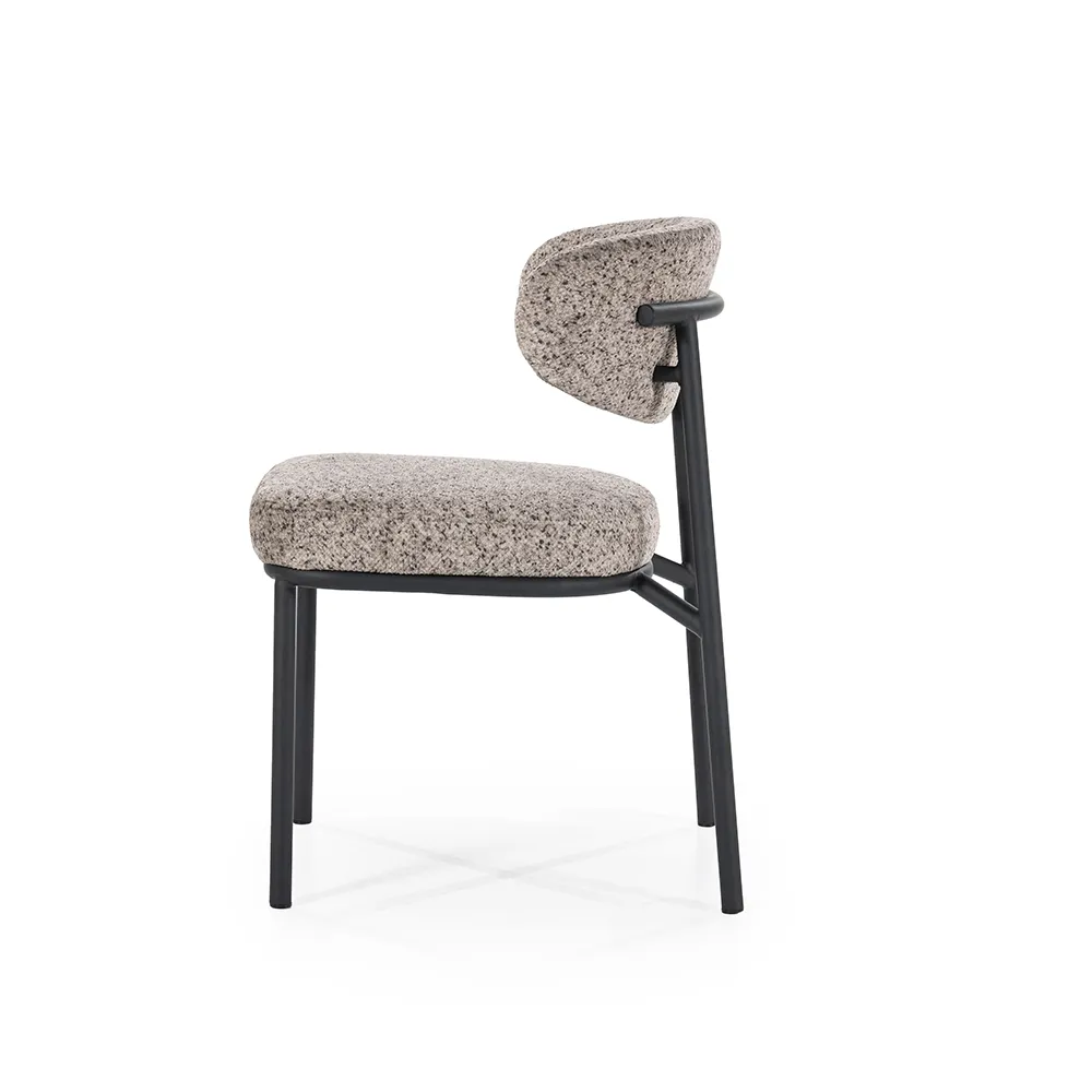 Ruokapöydän tuoli Jari Taupe