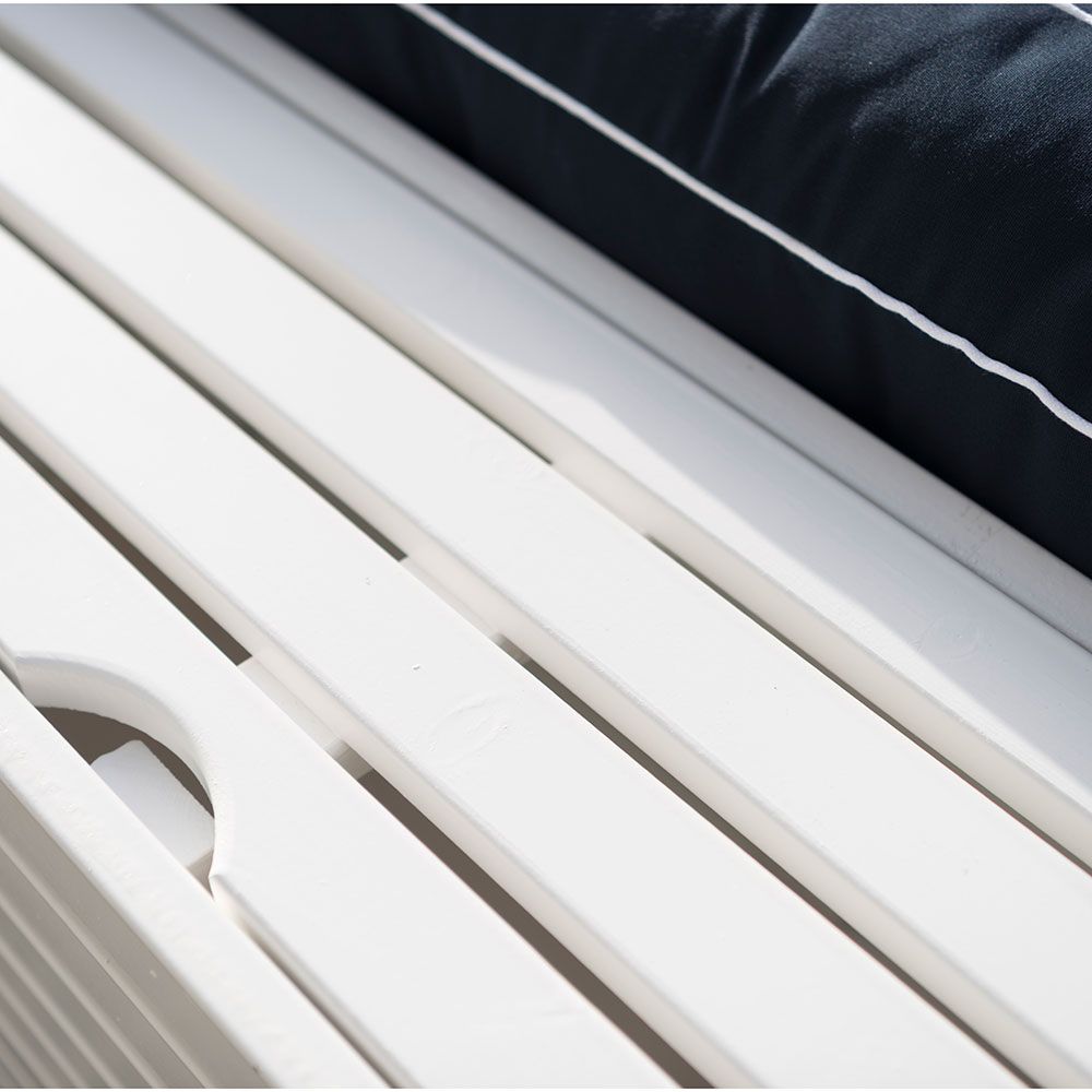 Bara Vara nojatuoli valkoinen 