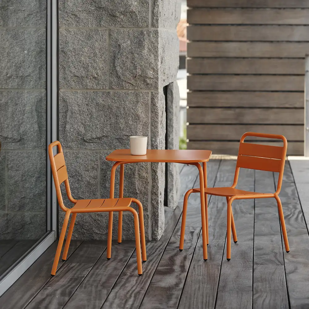 Nera kahvipöytä lapsille oranssi