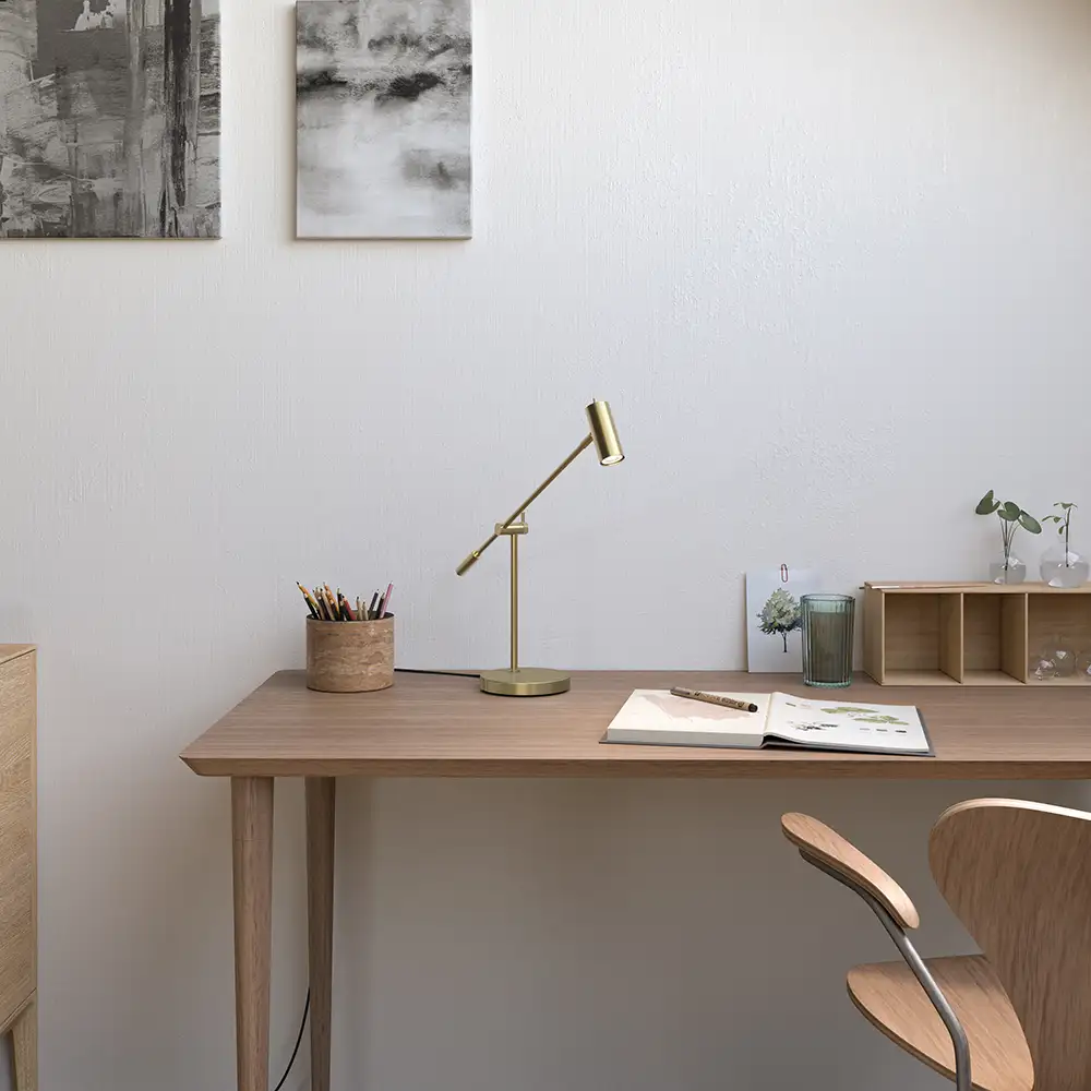 Cato pöytävalaisin kiillotettu messinki