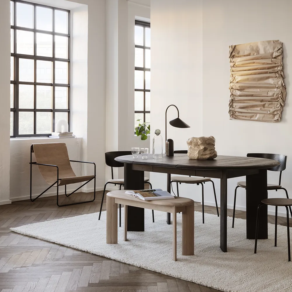 Bevel Ruokapöytä 117-217x117 cm - Black Oiled Beech