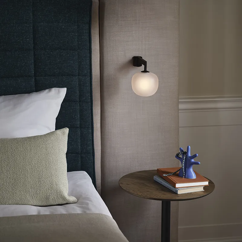 Rime seinävalaisin - Black