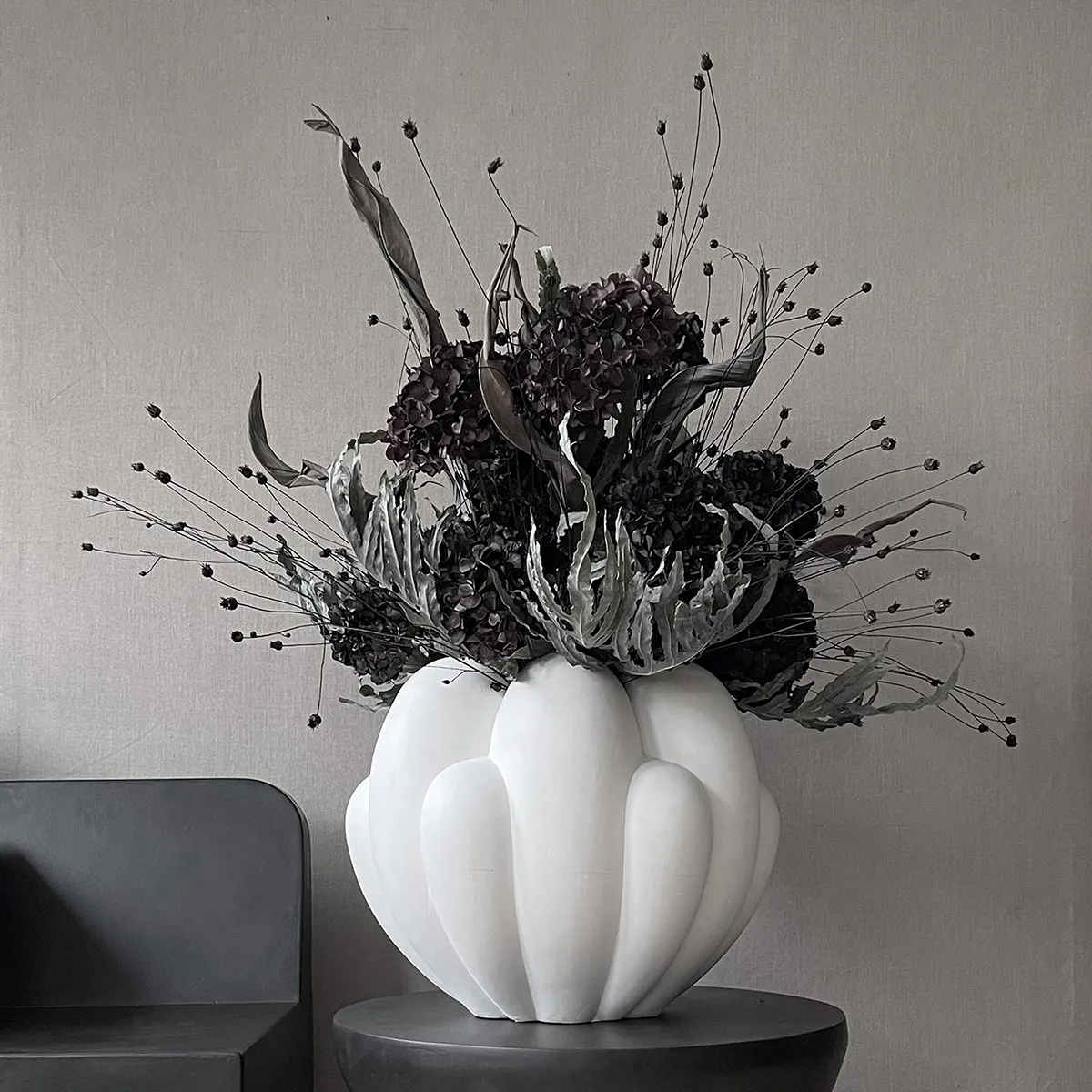 Käsintehty maljakko Bloom Big Bone White H44 cm