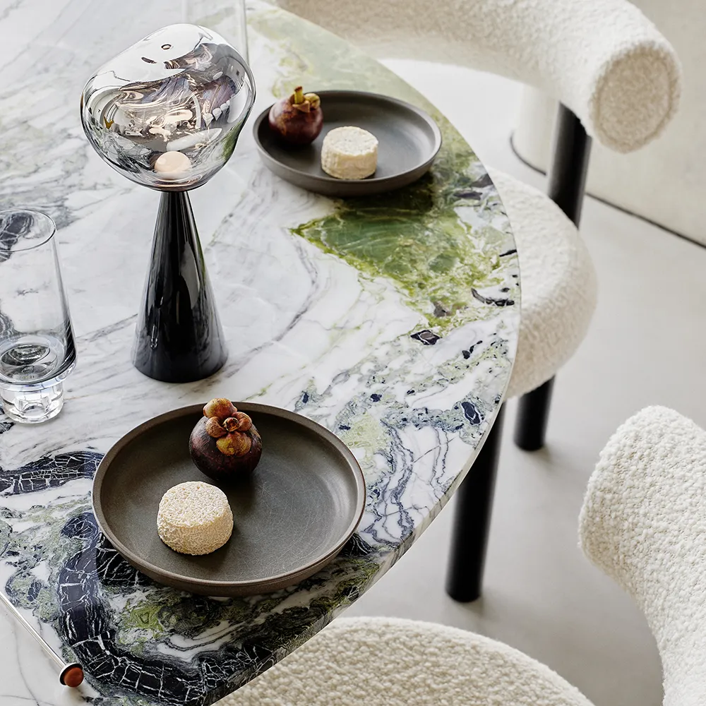 Melt Portable Black LED