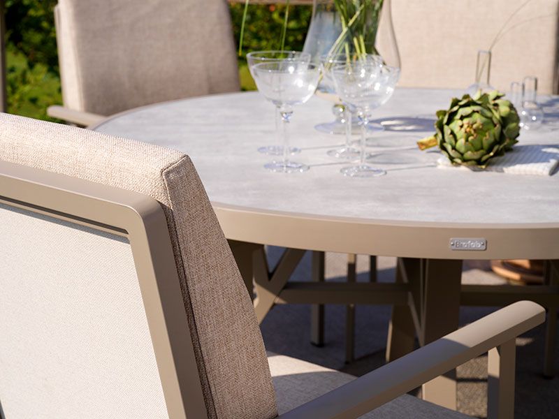 Samvaro ruokapöytä 140  cm valkoinen/harmaa Brafab