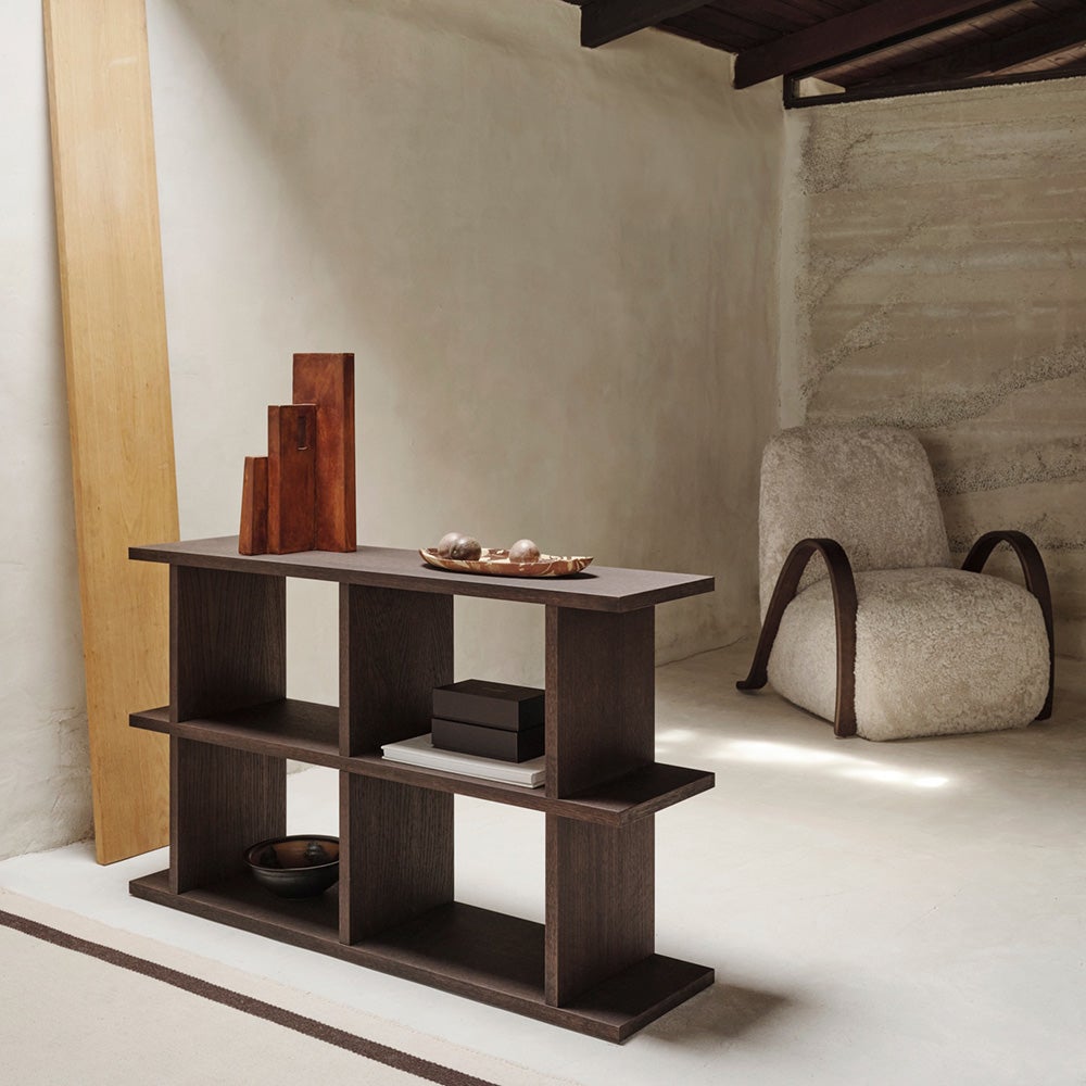 Kona Kirjahylly 2x2 - Tummaksi petsattu tammi