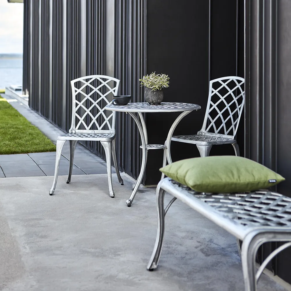 Arras kahvilapöytä 70 cm Alumiini