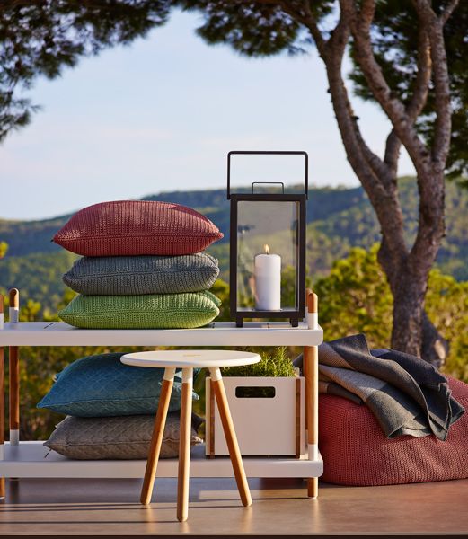 Area Sivupöytä/jakkara valkoinen 