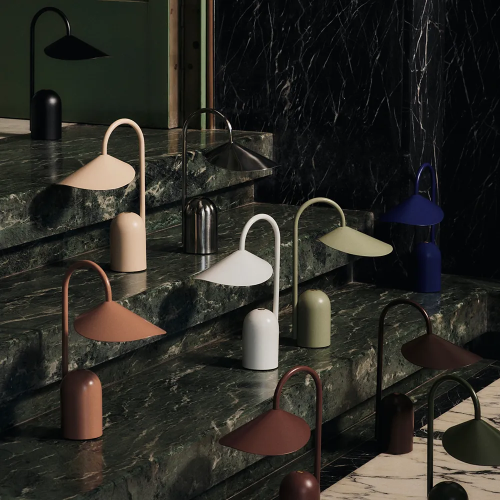 Arum Portable Lamp Bright Blue