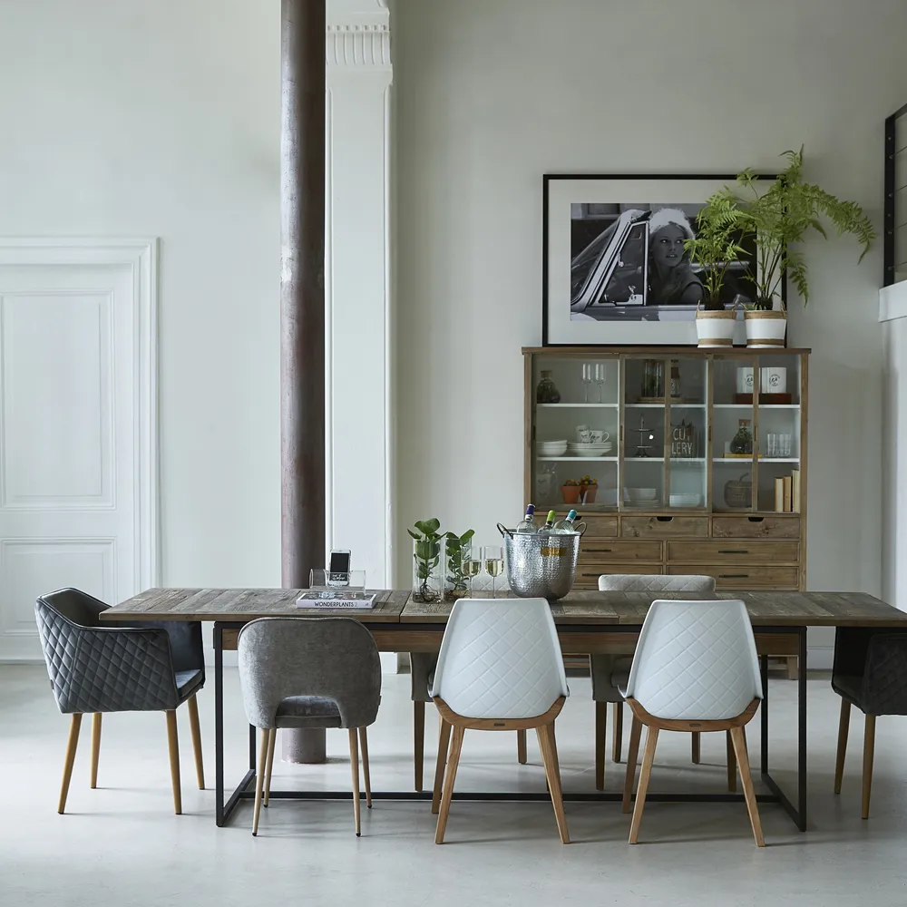 Shelter Island Jatkettava ruokapöytä 220/300x90 cm