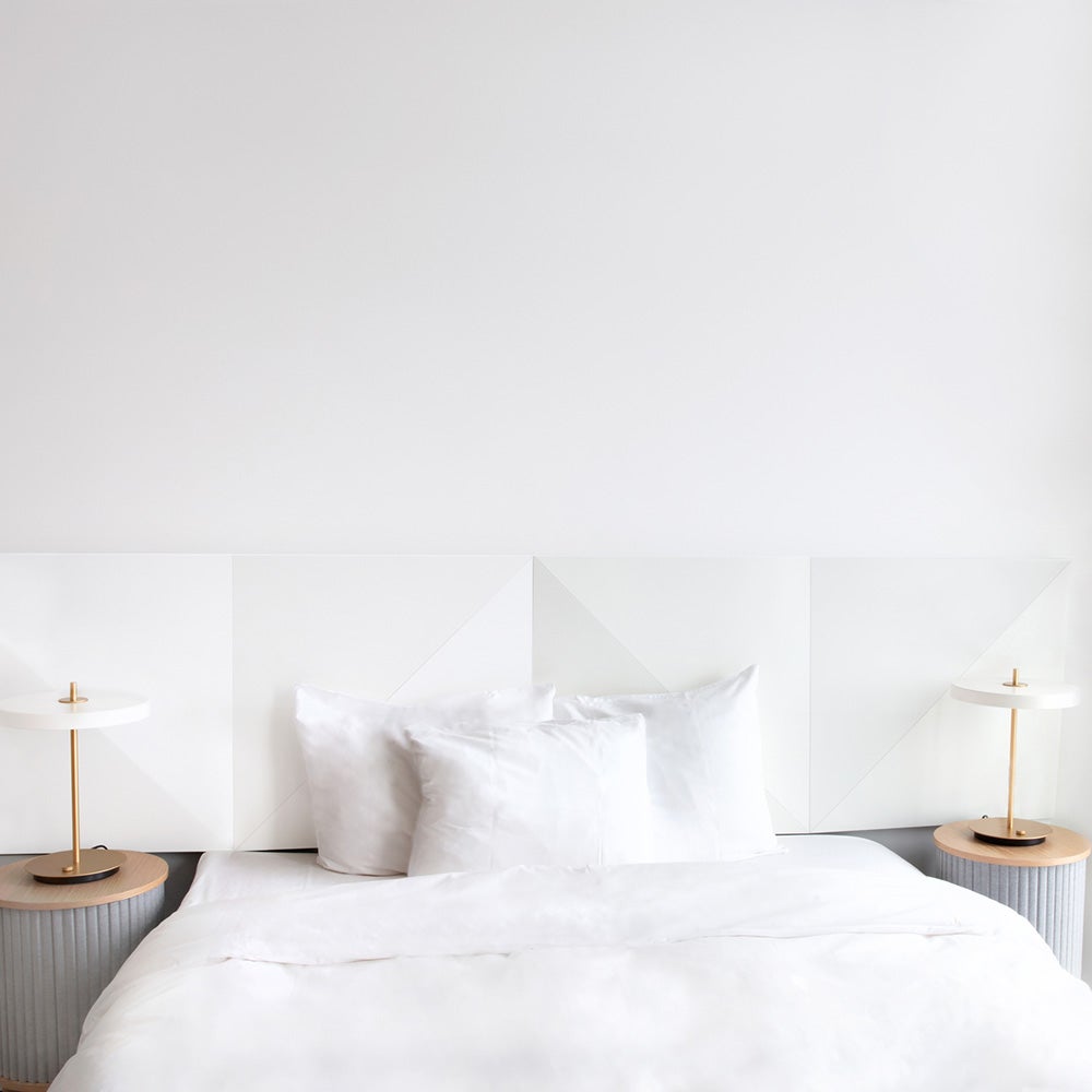 Audacious sivupöytä tammi/Sterling