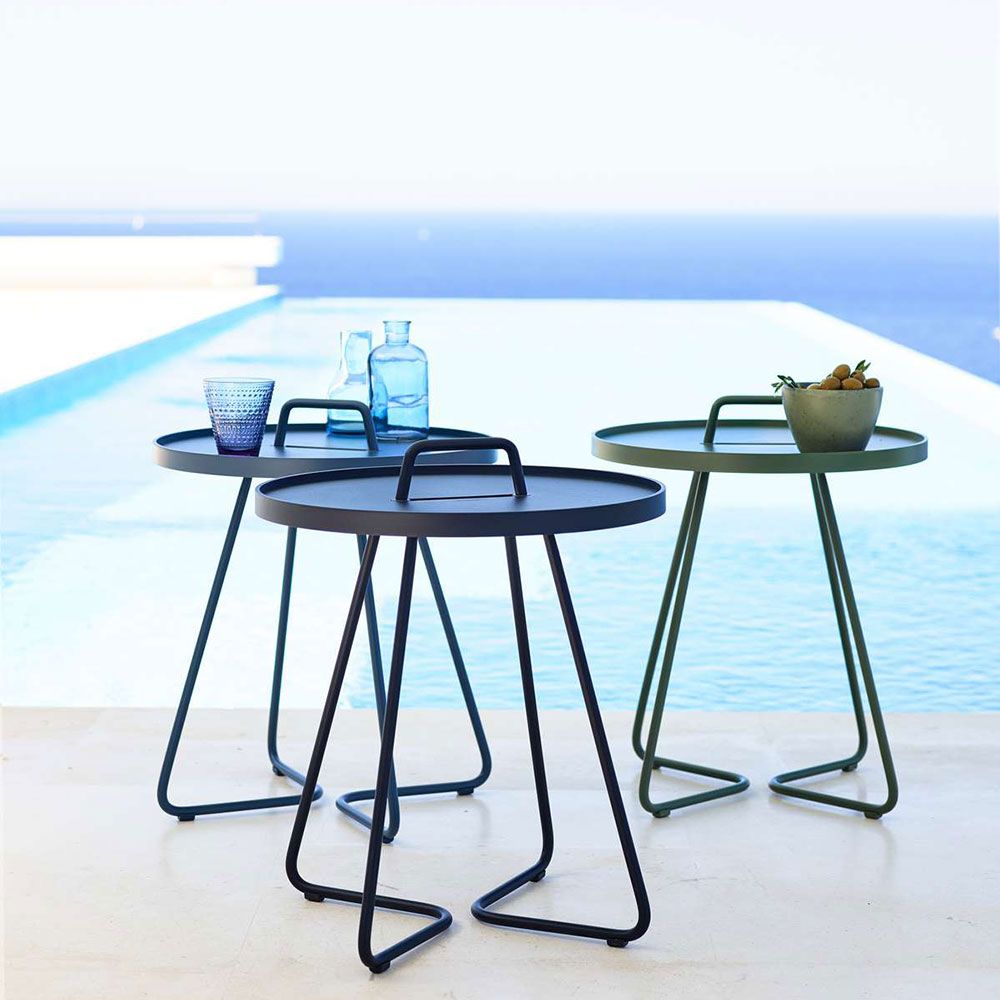 On The Move Sivupöytä 52 cm Taupe