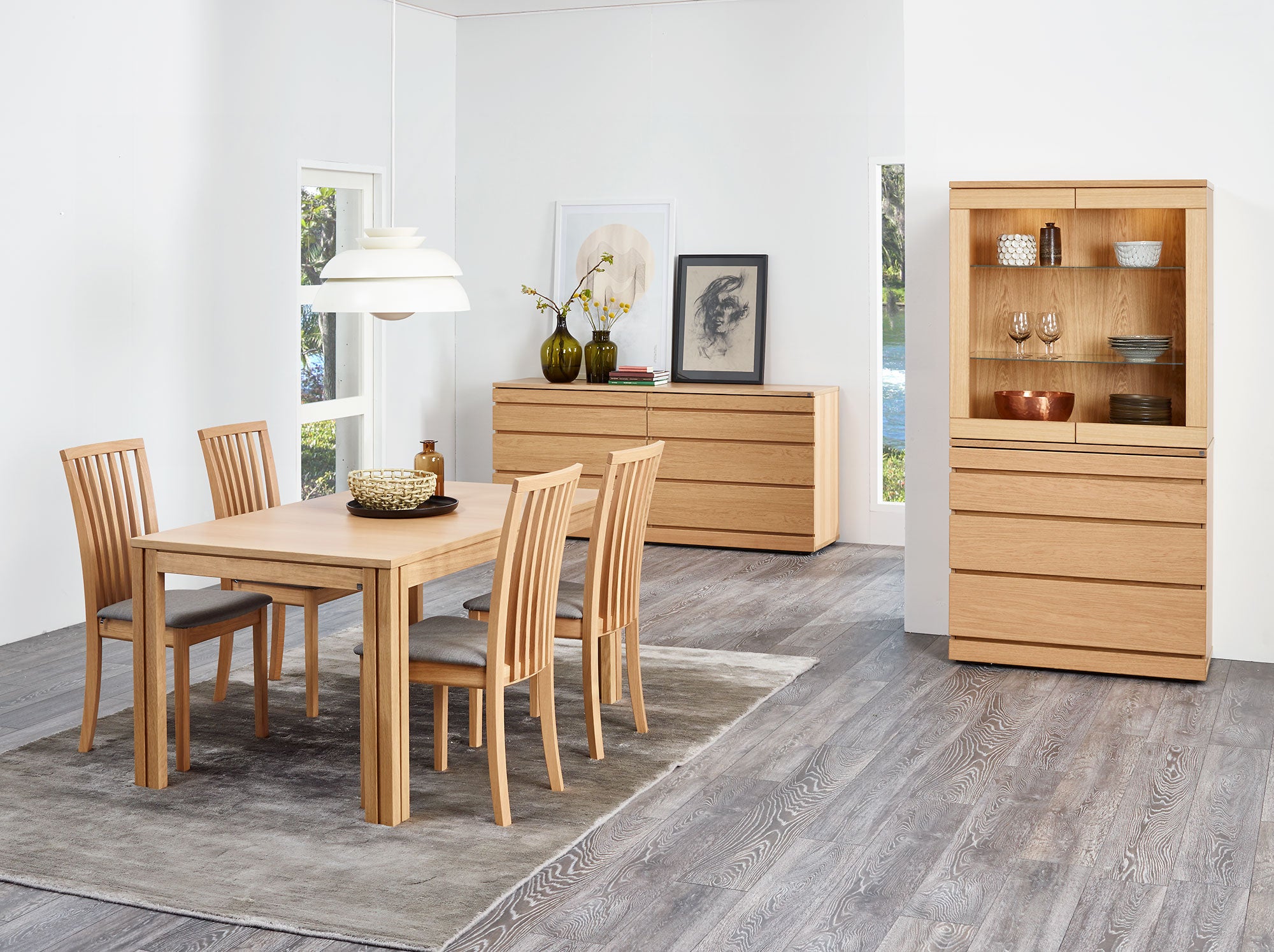 Sm23 Pöytä Saksanpähkinä Lakattu 150-306(358)X90X73Cm