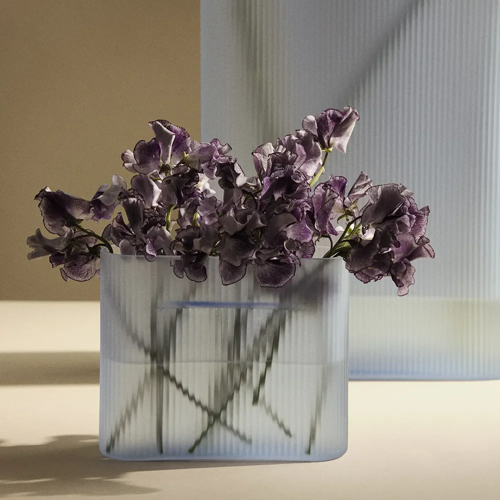 Ridge Maljakko H: 16,5 cm Light Blue Frosted