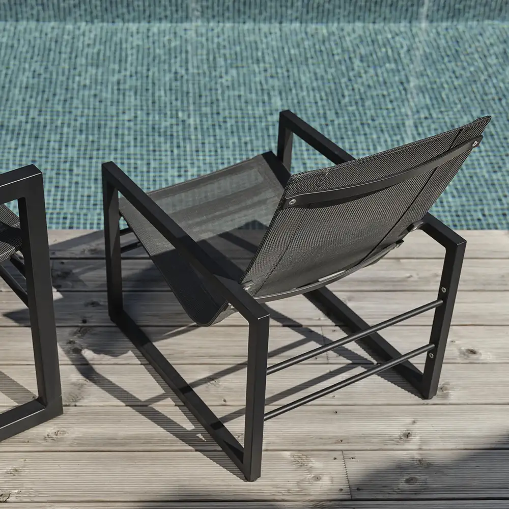 Vevi Nojatuoli Musta