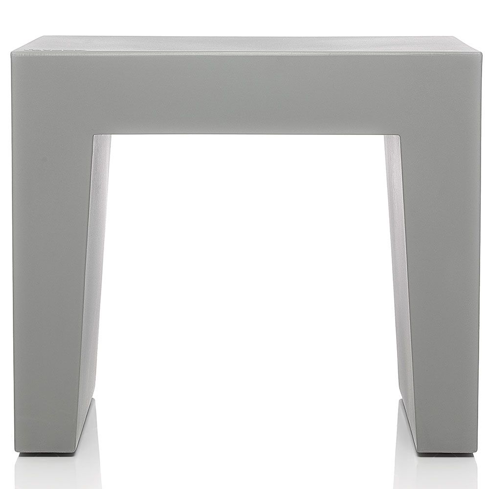 Concrete seat jakkara grey