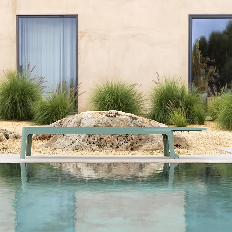 Plano aurinkotuoli White - White 