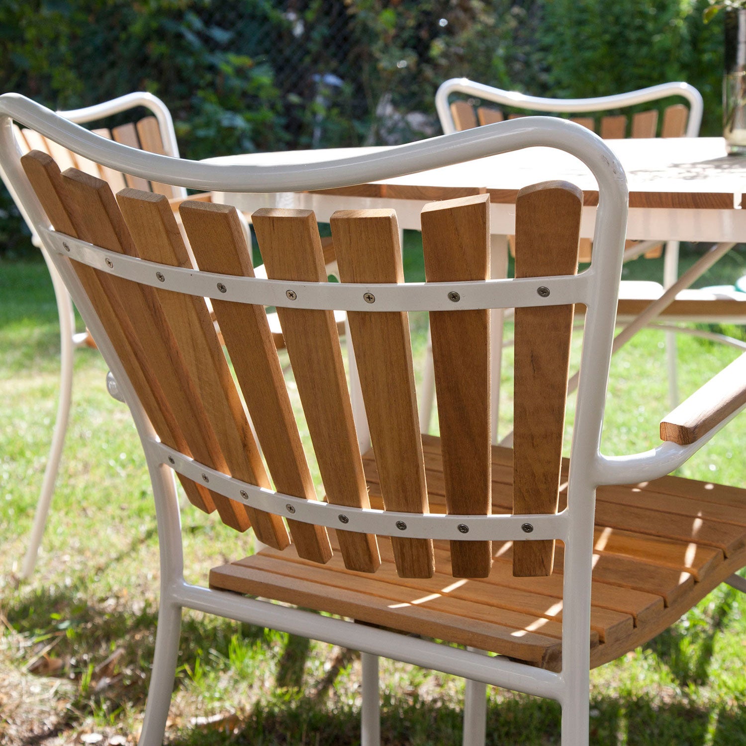 Hard Käsinojalliset tuoli valkoinen/tiikki 