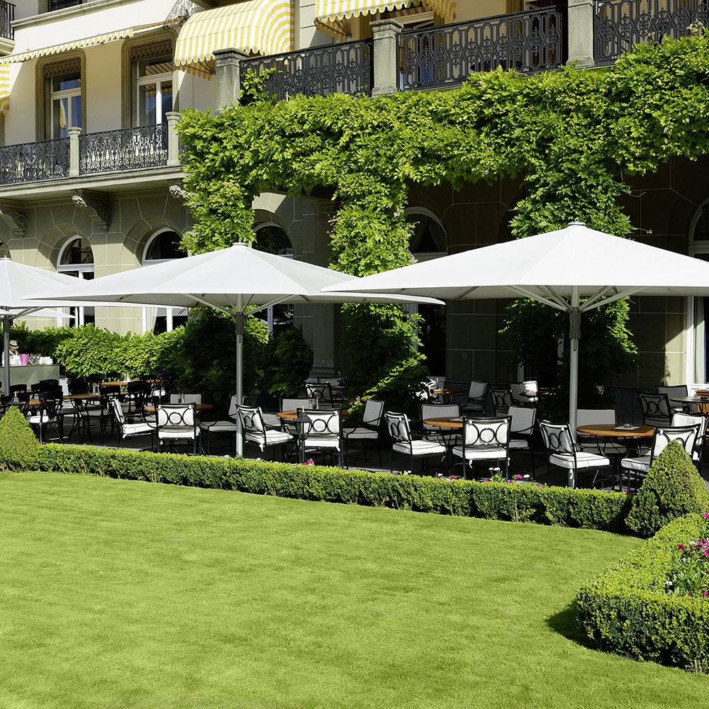 Sombrano S+ vapaasti riippuva aurinkovarjo 350 cm kat. 4 antracite alu / 404 white Glatz