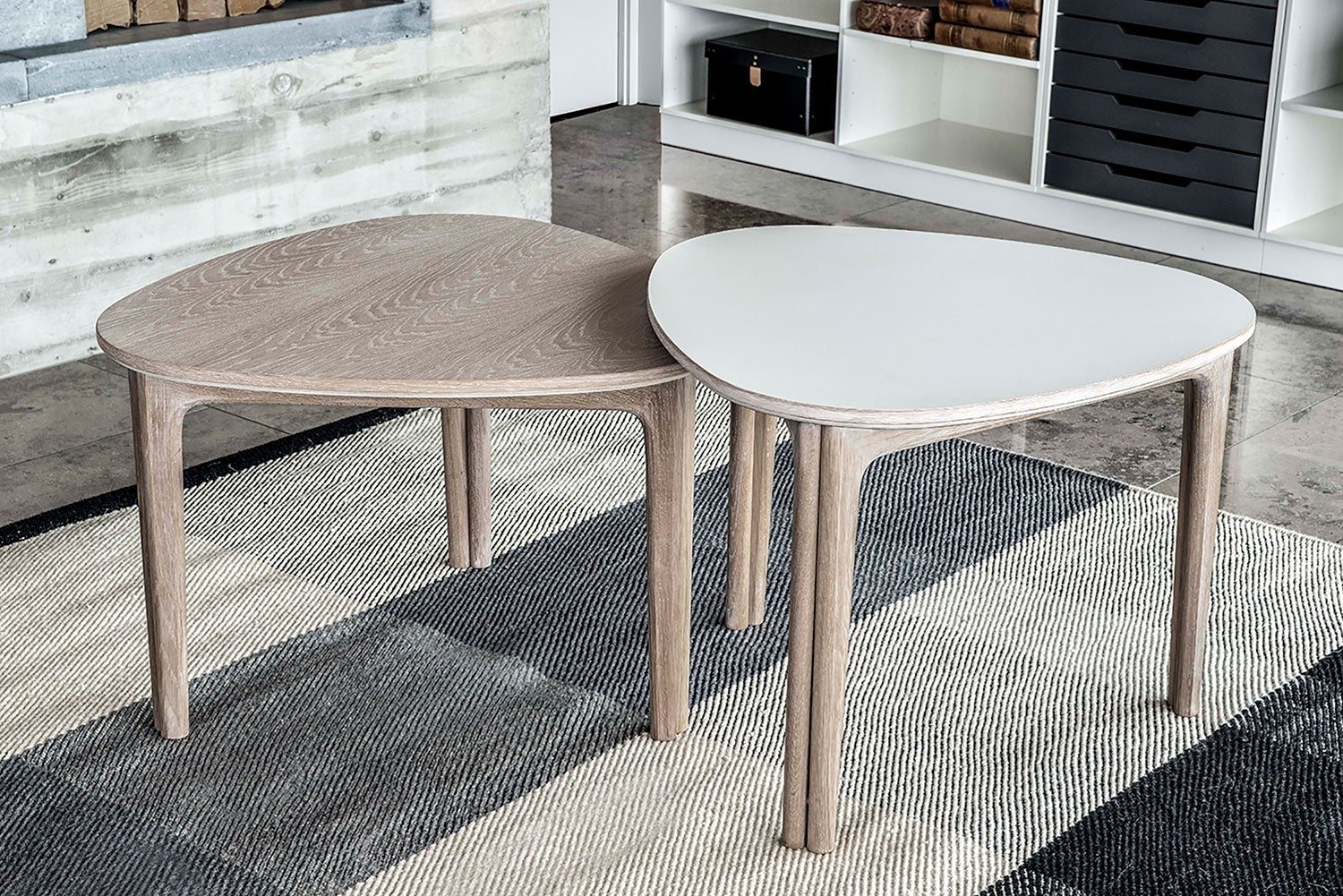 Sm206 sohvapöytä tammi massiivipuu valkoöljy 65X63X43Cm